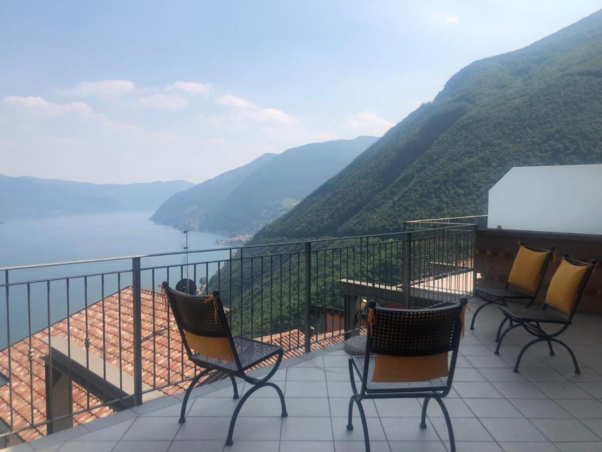 La Villetta In Residence Con Piscina E Vista Lago Parzanica Exterior photo